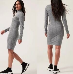 Athleta Long Sleeve Delancey Dress Bodycon Mini Braden Black size S